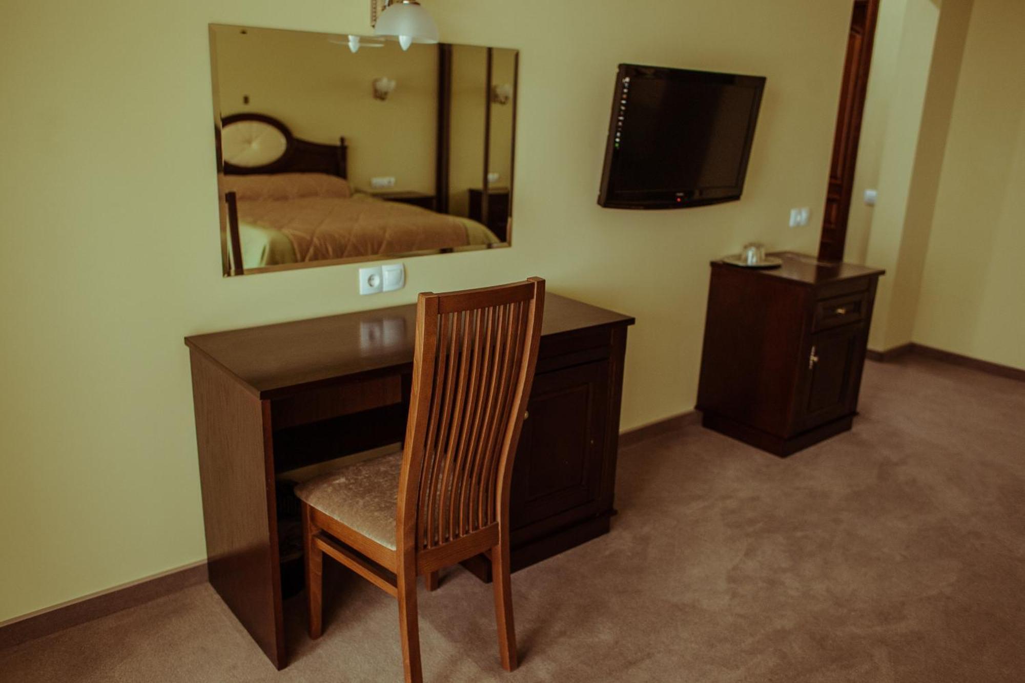 Warszawa Hotel Malekhuv Dış mekan fotoğraf